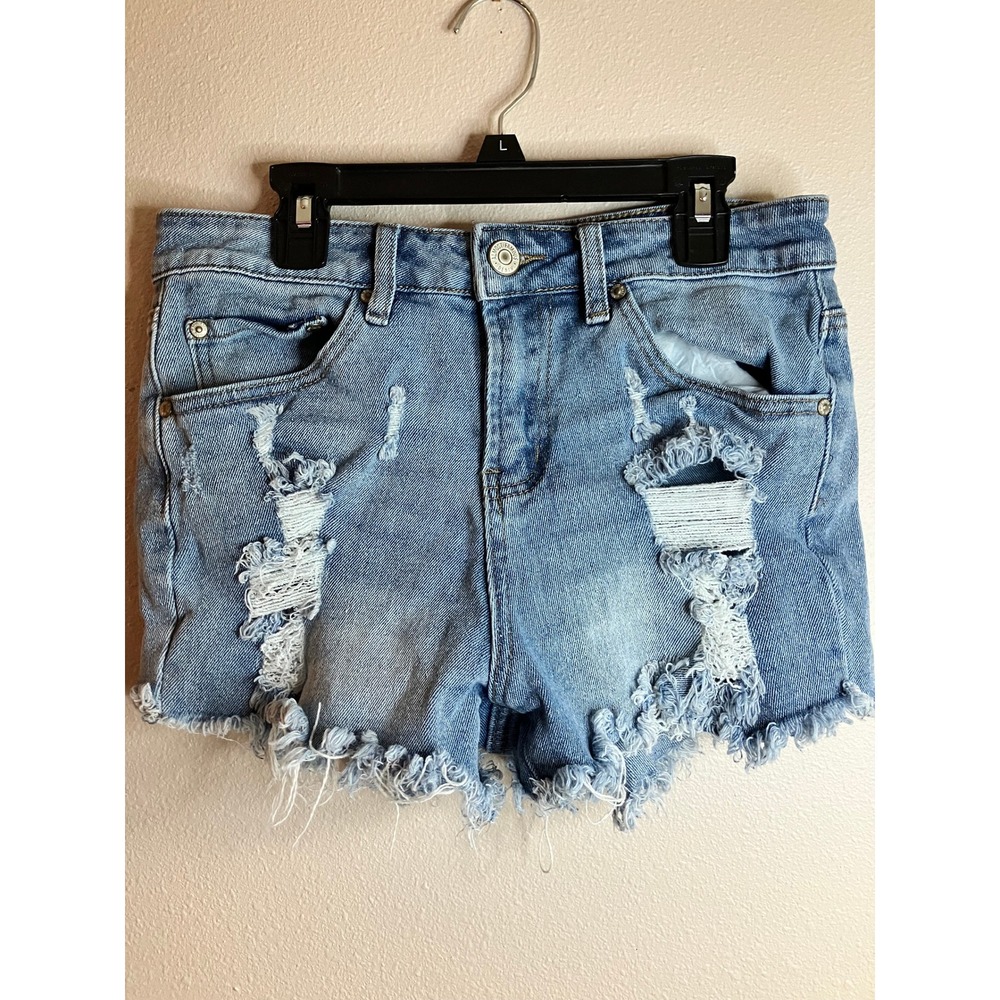 Almost Famous Shorts Denim Women's Sz 5 Distressed Light Wash
